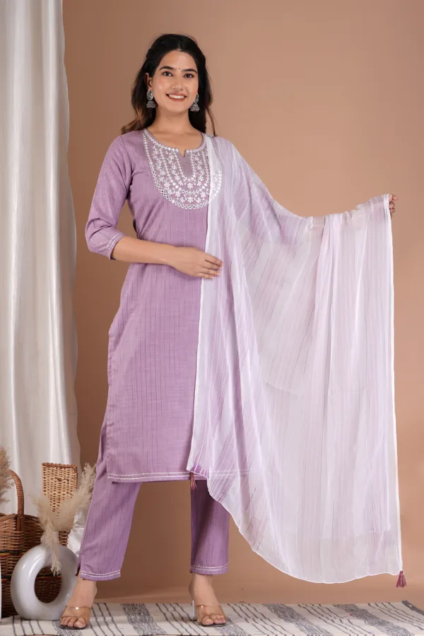 embroidery kurta set